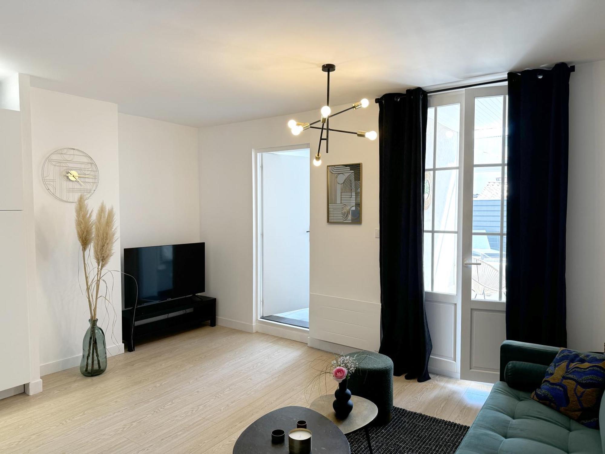 Cozy Niort Apartment Exterior photo