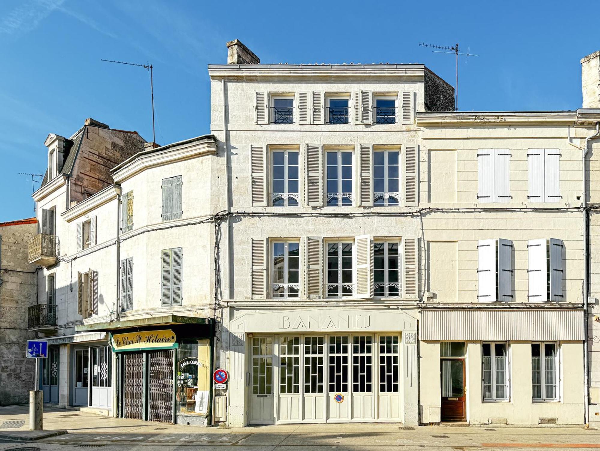 Cozy Niort Apartment Exterior photo