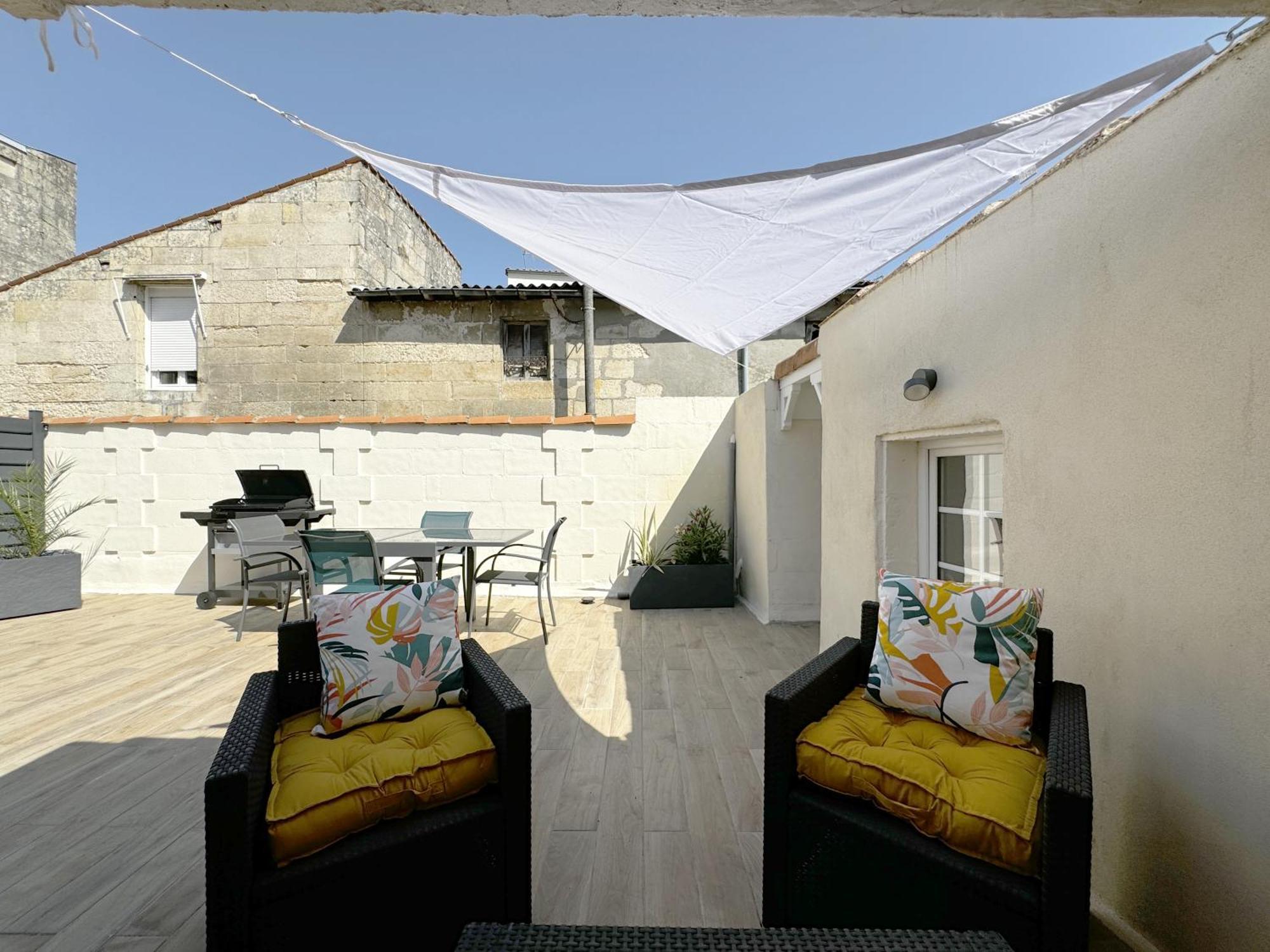 Cozy Niort Apartment Exterior photo